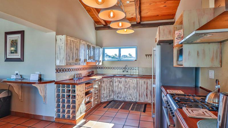 4 Bedroom Property for Sale in Stilbaai Wes Western Cape